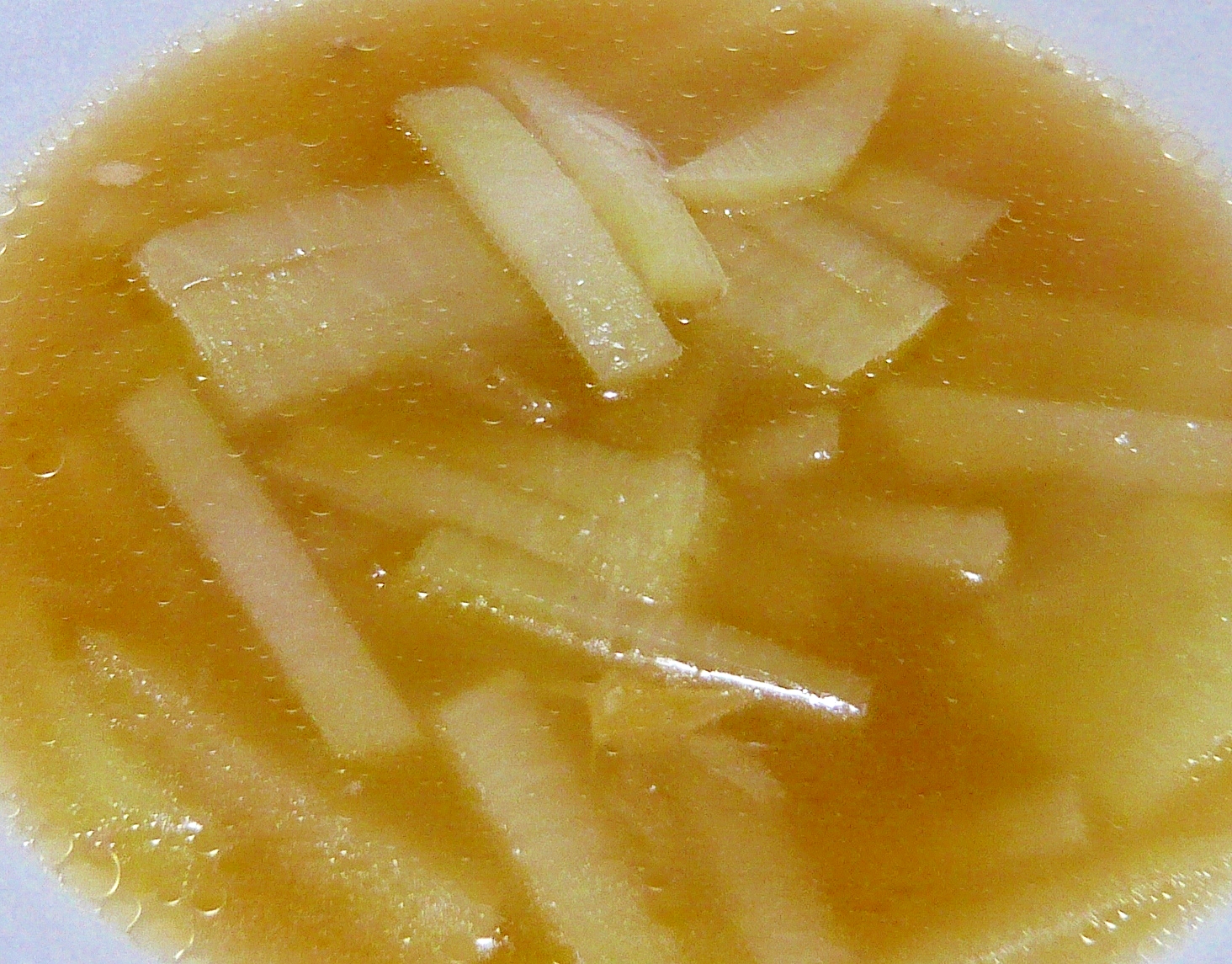 自家製鶏スープの大根スープ