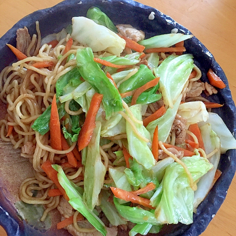 キャベツと人参の焼きそば★