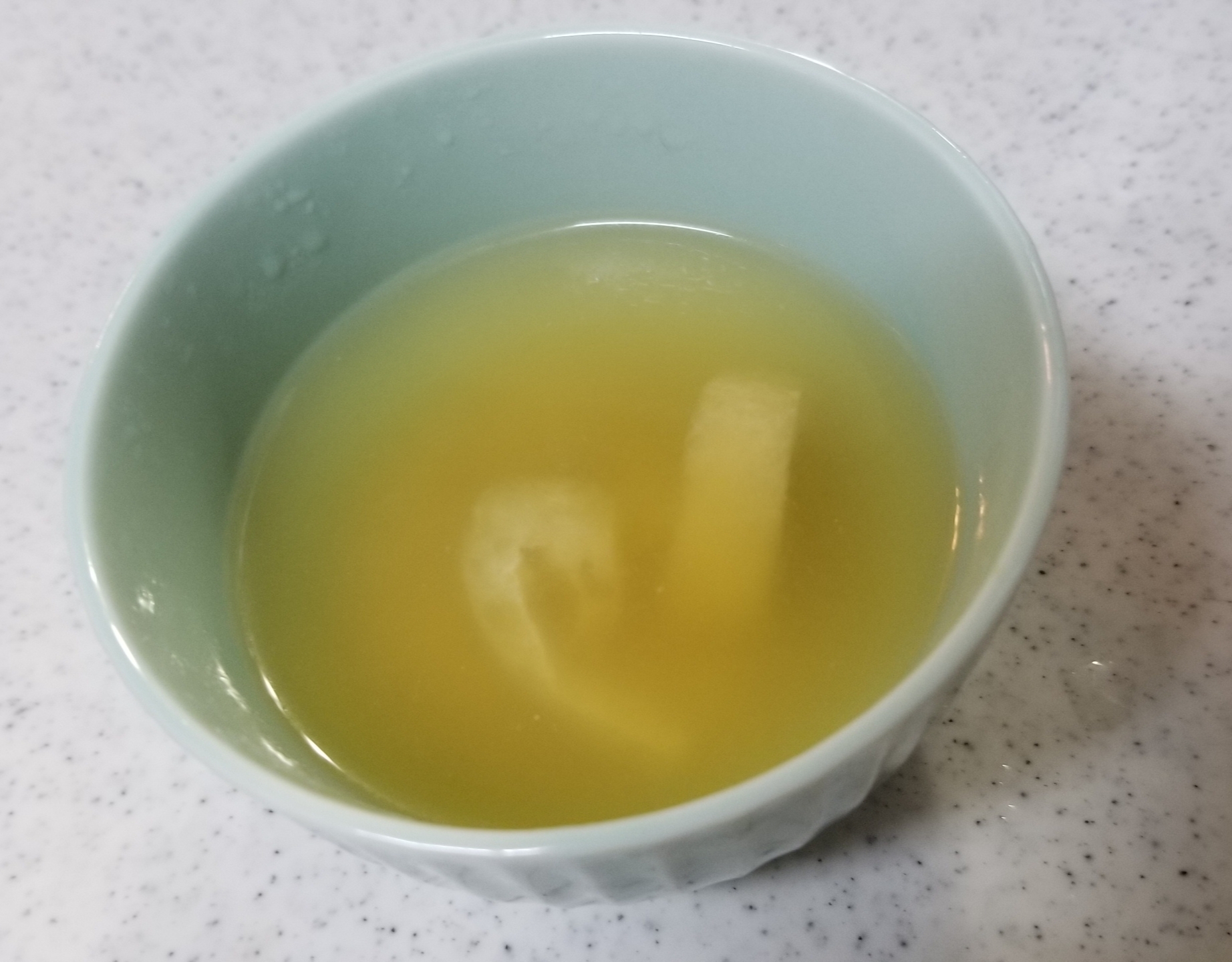 離乳食後期 ほんだし 油揚げのベビー味噌汁 レシピ 作り方 By Janbo 楽天レシピ