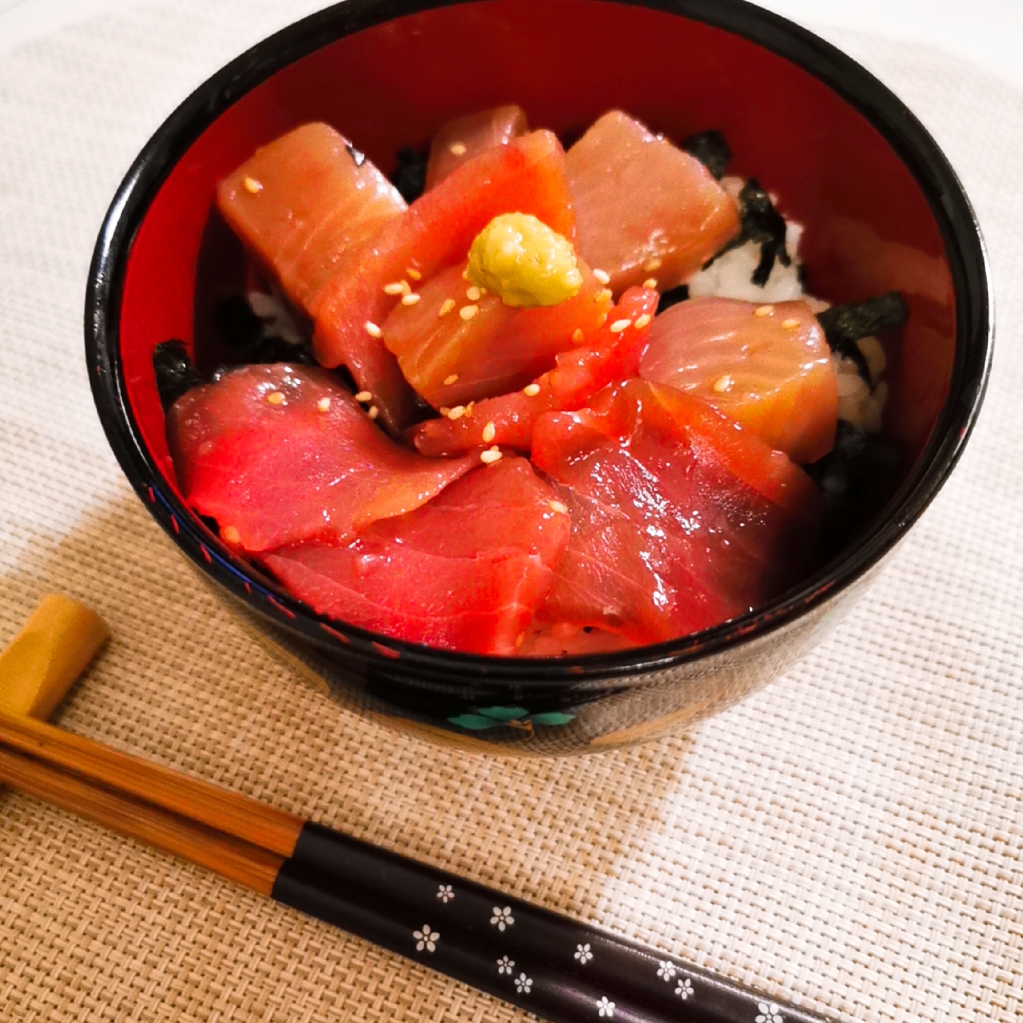 マグロの漬け丼