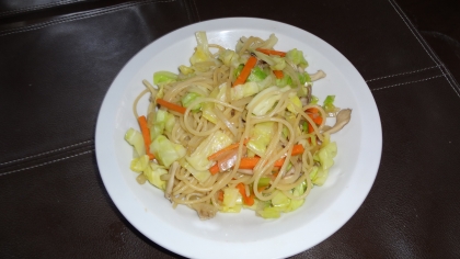 和風のスパゲッティはあっさりしていてたべやすいですよね。野菜もしっかり食べれておいしかったです。ごちそうさまでした。