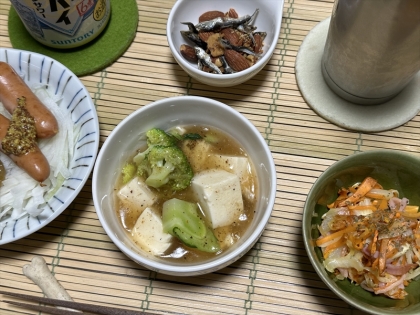 だし汁に煮干粉入れちゃったもんだからせっかくのキラキラ醤油あんにプツプツが…は見えないかなドキドキ。かきまぜながらって言ってくれてるのに放置しちゃって危うく全ゼ