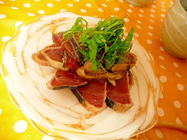 カツオのたたき　にんにく醤油づけ