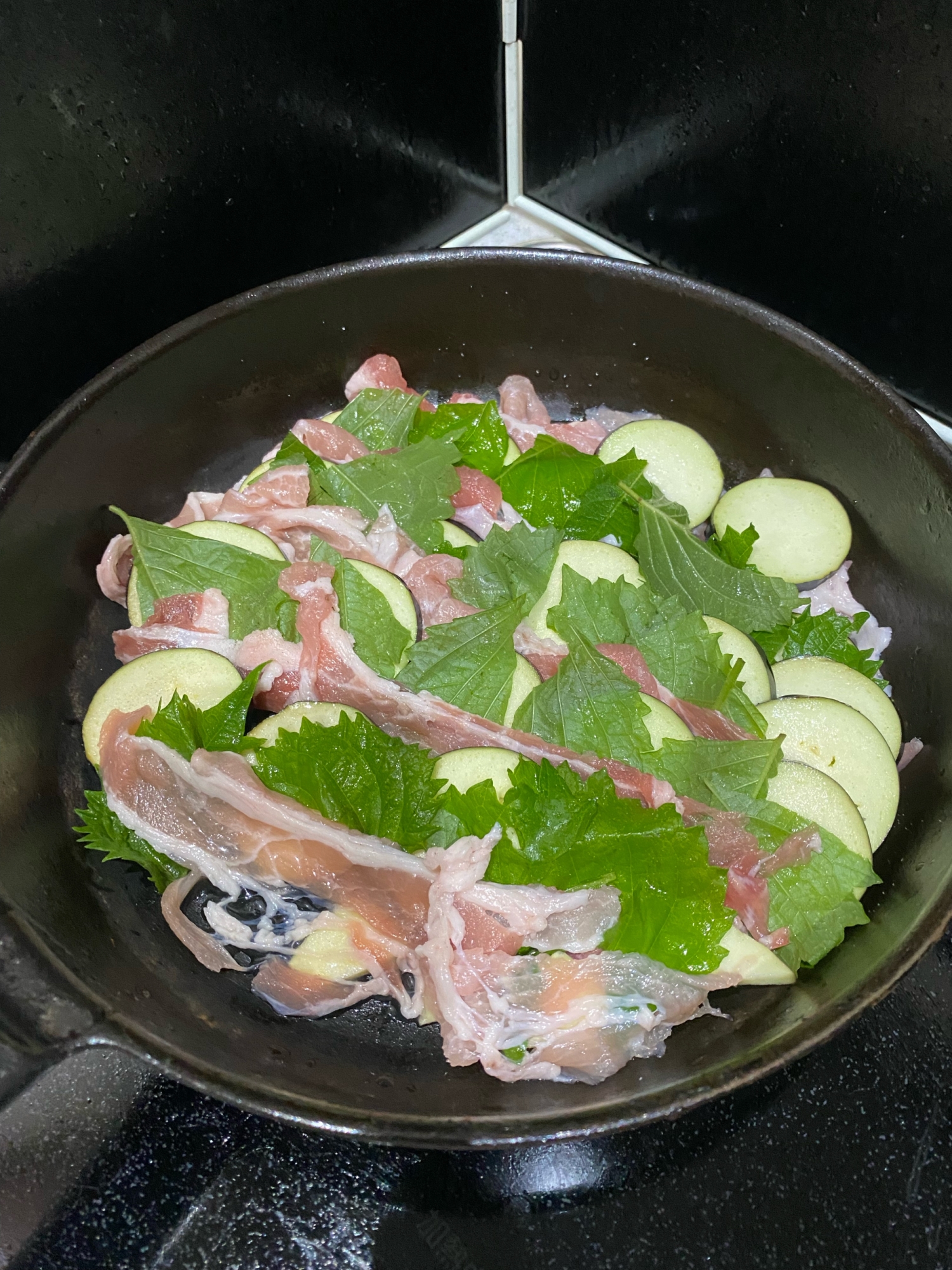 豚バラと茄子と紫蘇の重ね焼き