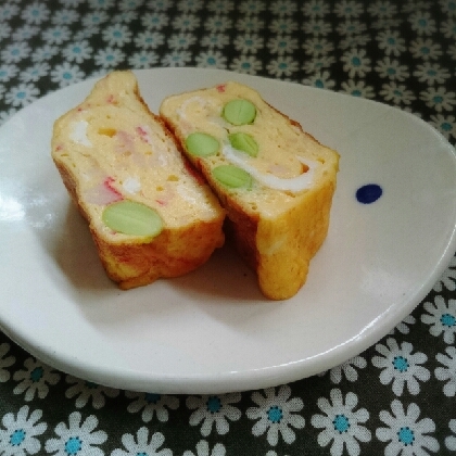 カニカマと枝豆の卵焼き☆