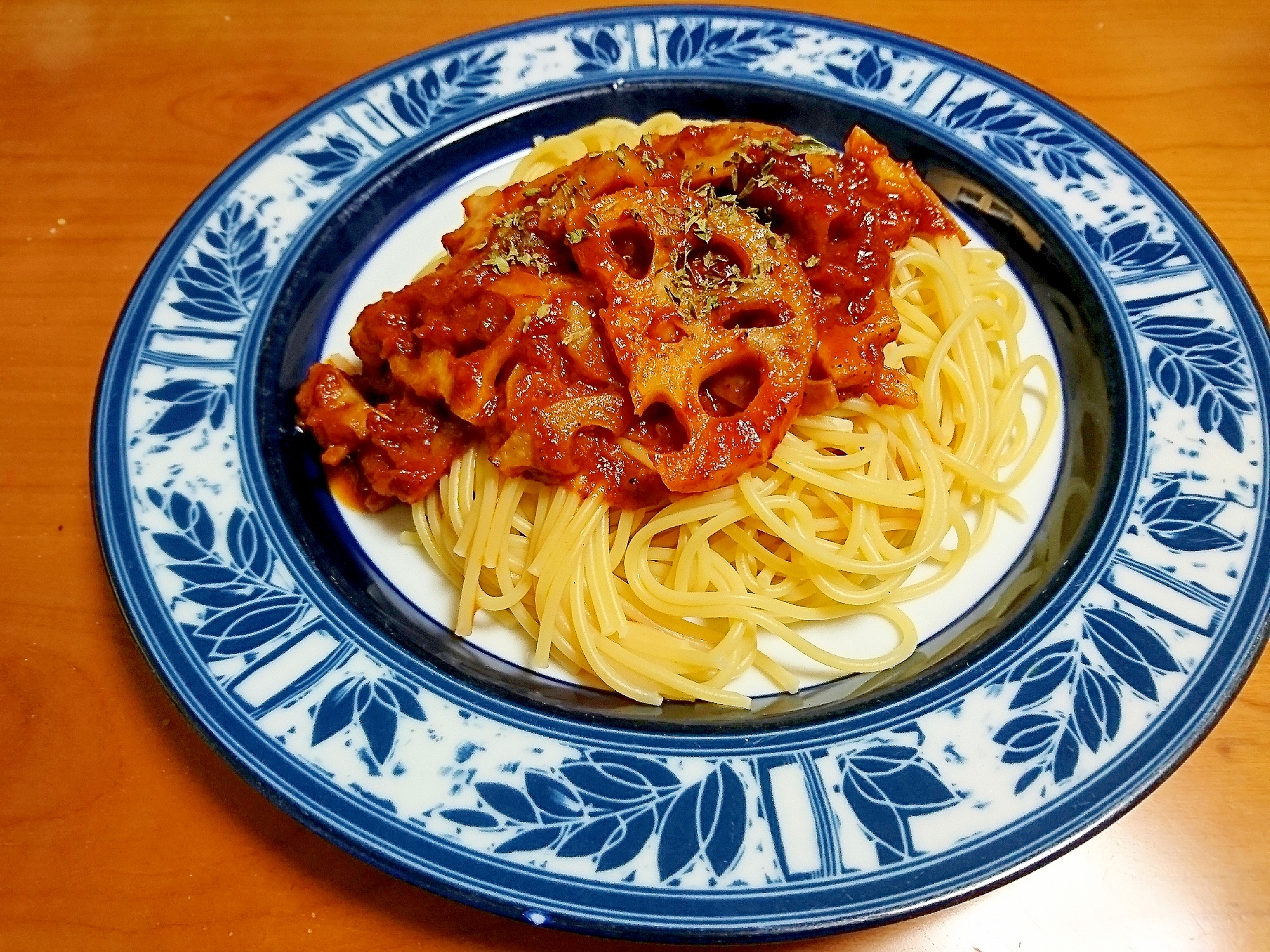 蓮根のトマトソーススパゲッティ