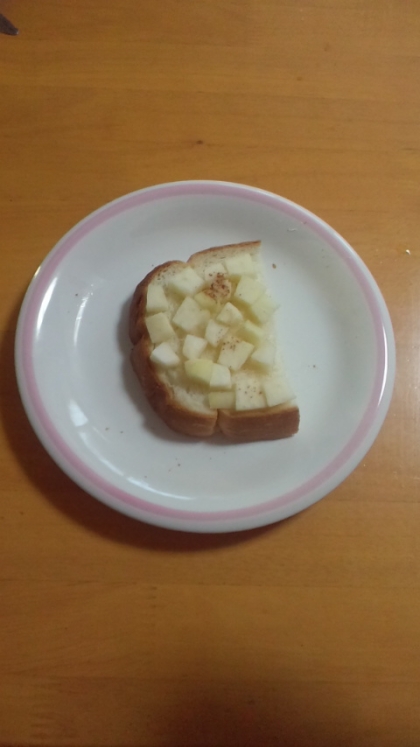 アップルパイ風♡蜂蜜リンゴトースト