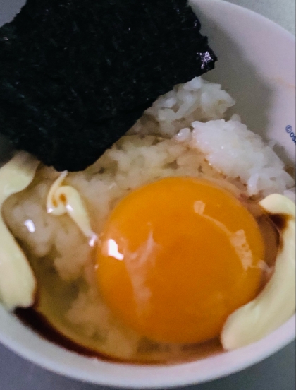 卵かけご飯アレンジ(^^)マヨ醤油TKG♪