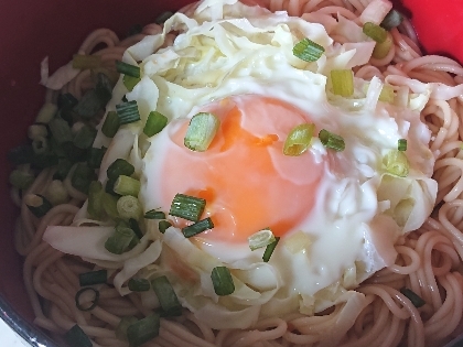 とにかく簡単！　旨辛　ビビン麺