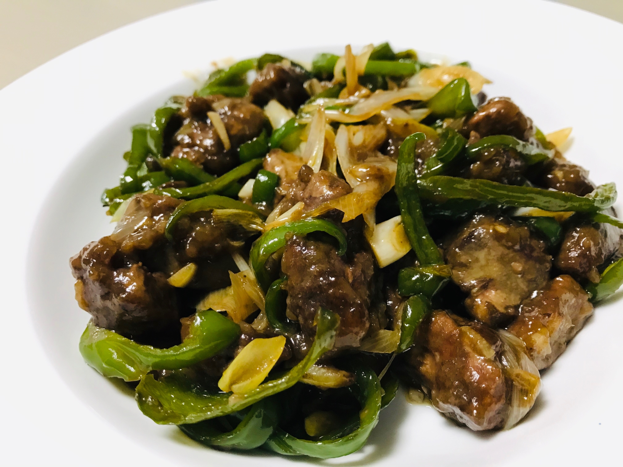 簡単おつまみ！鶏レバーとピーマンの香味炒め♫