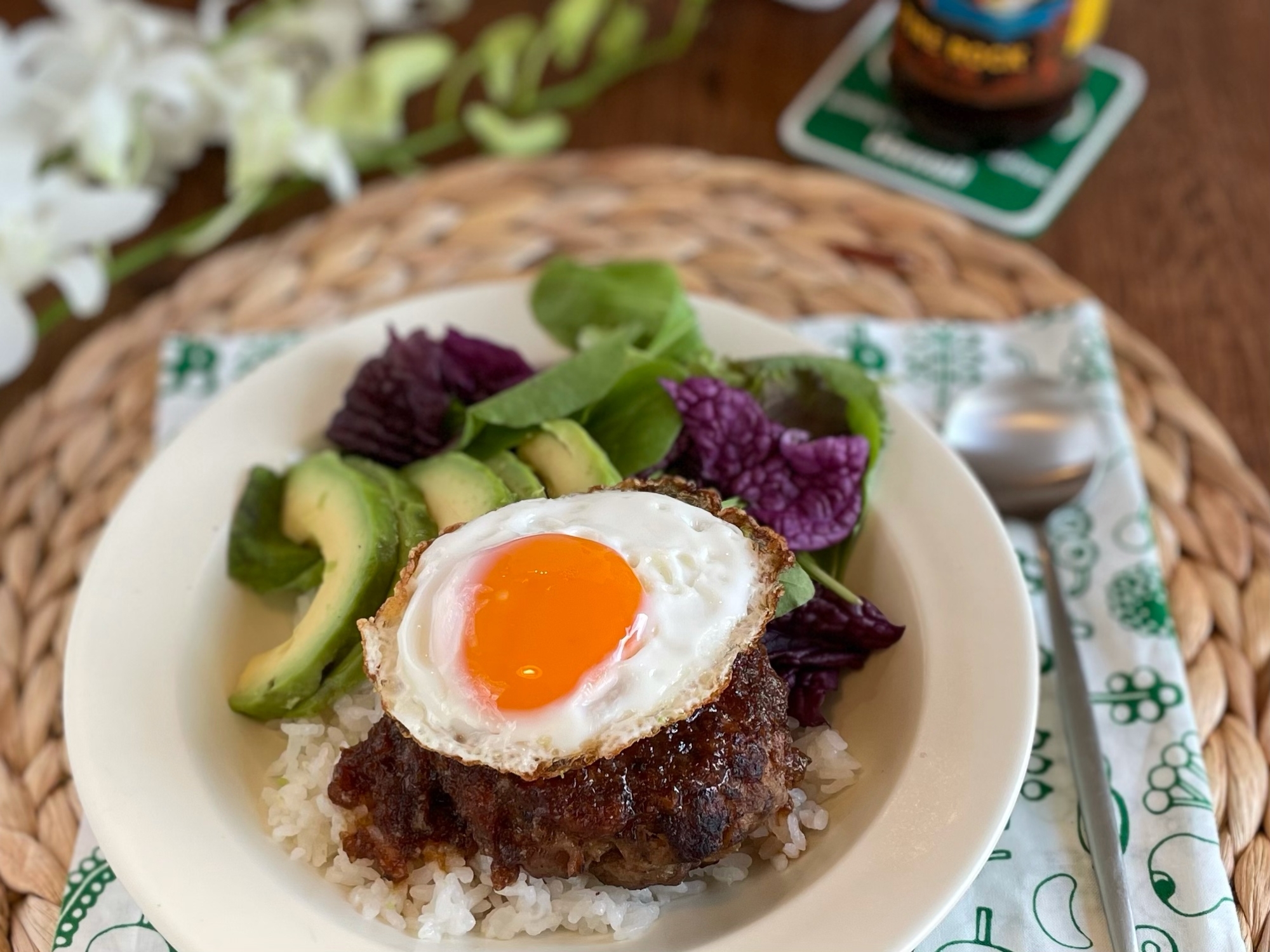 ロコモコ丼