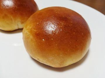 ふんわり丸いジャムパン