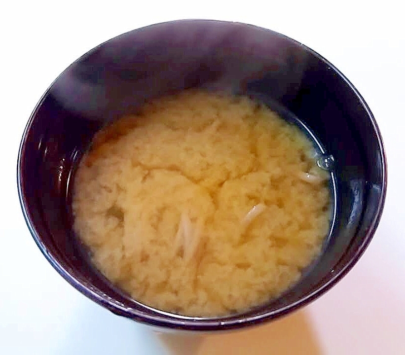 十割蕎麦の味噌汁
