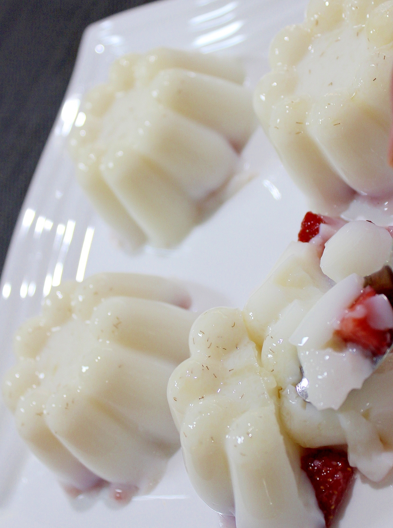 子どものおやつ 簡単過ぎる いちごミルクプリン レシピ 作り方 By ラムちゃん1224 楽天レシピ 子どものおやつ 簡単過ぎる いちごミルクプリン レシピ 作り方 By ラムちゃん1224 楽天レシピ