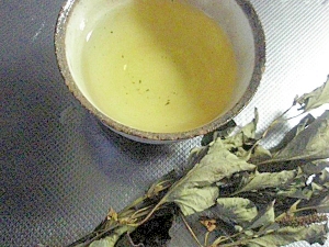 中からキレイ どくだみ茶 レシピ 作り方 By ちゃげちょびん 楽天レシピ
