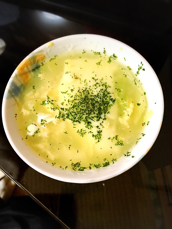 チキンコンソメでモチモチチーズ雑煮 レシピ 作り方 By プニプニちゃ 楽天レシピ