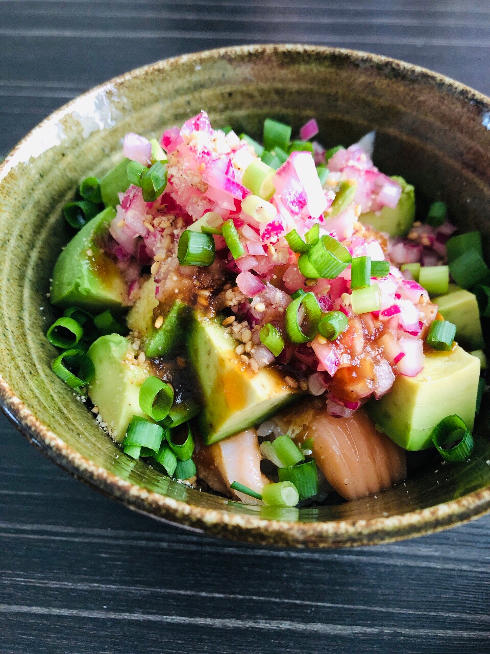 夏バテ防止に☆ハラスとアボカドのスタミナ丼