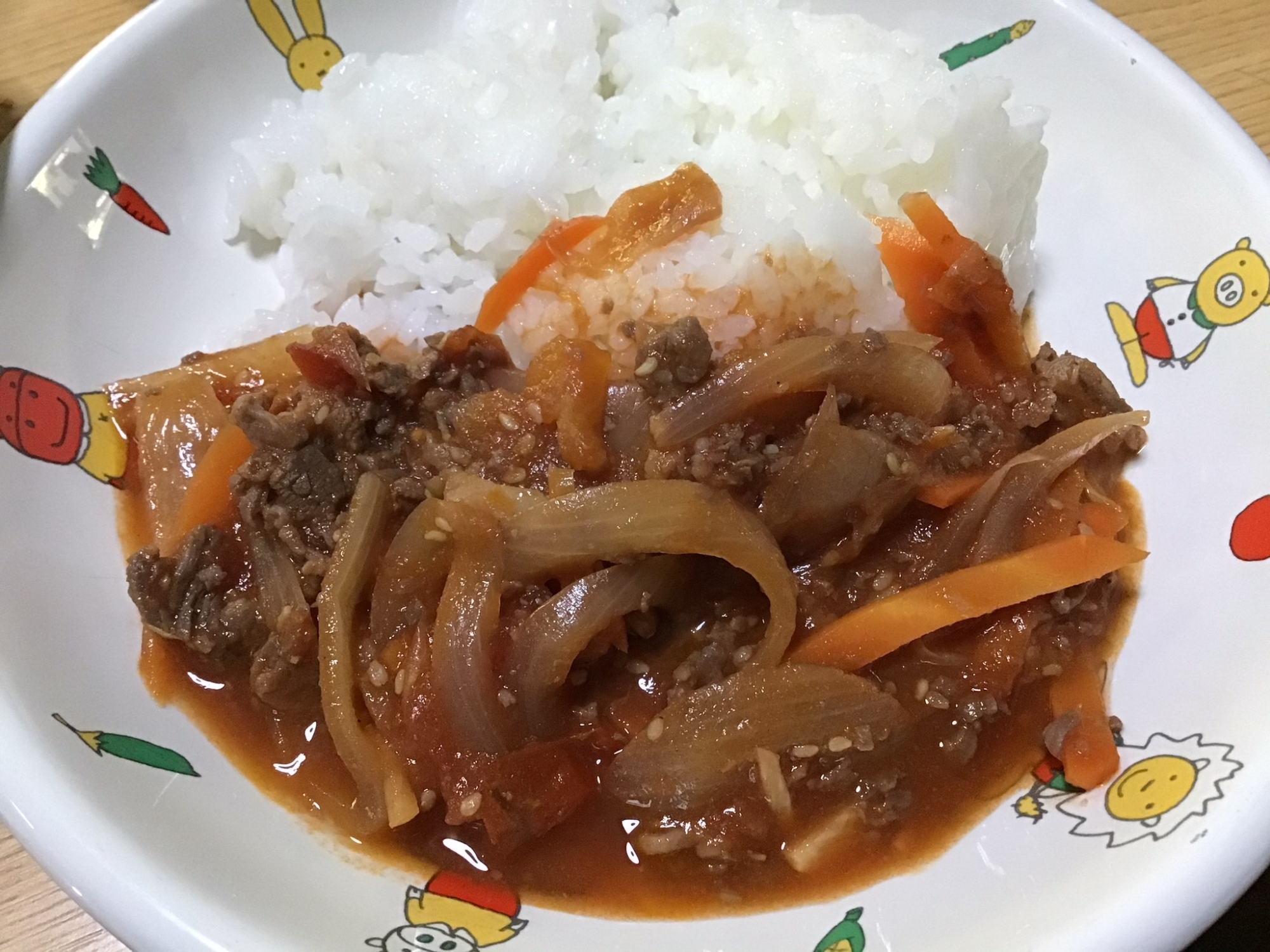 トマト缶でハヤシライス風