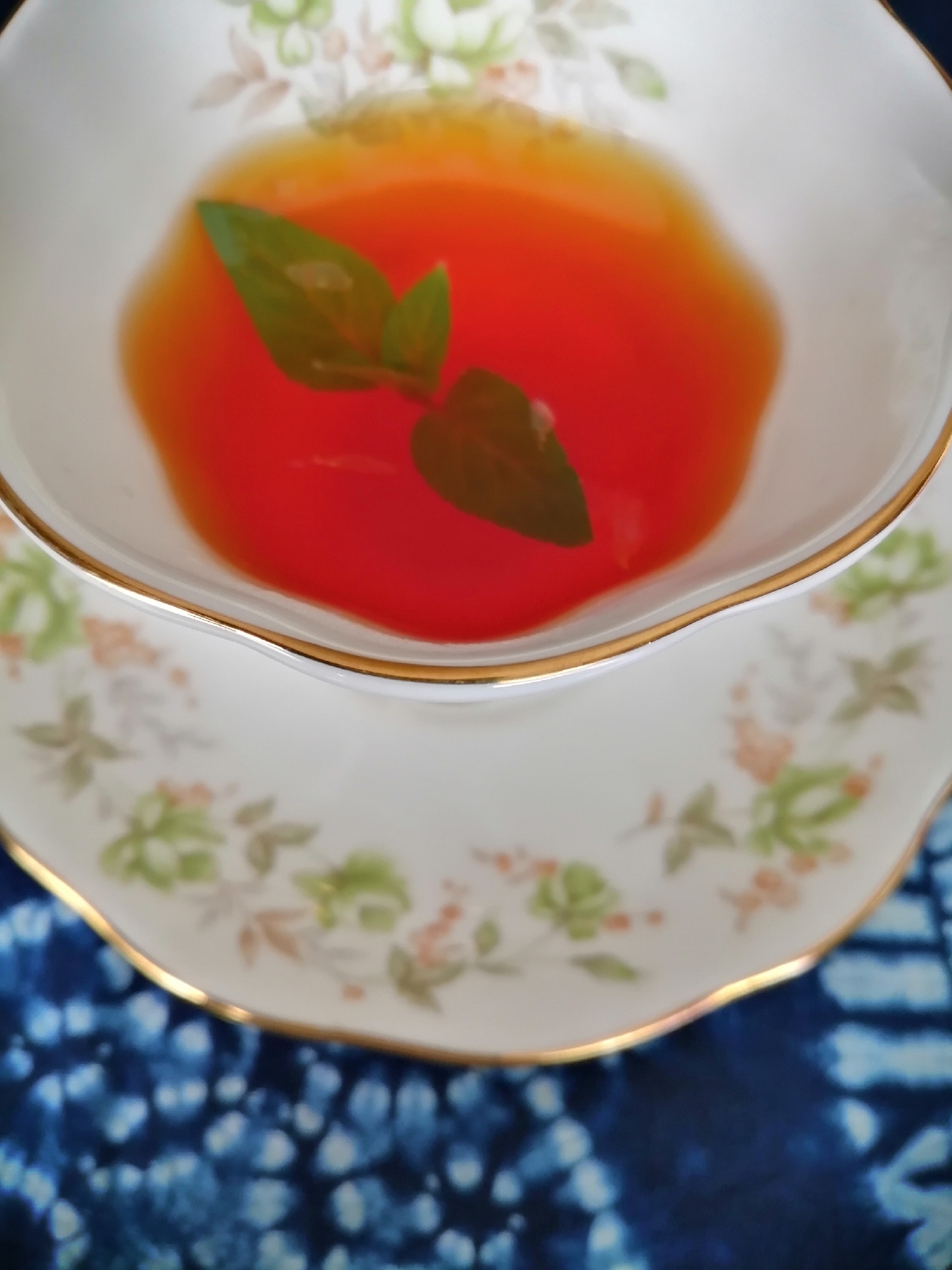 つぶつぶ入りオレンジジュース入りミント紅茶 レシピ 作り方 By ジオン 楽天レシピ