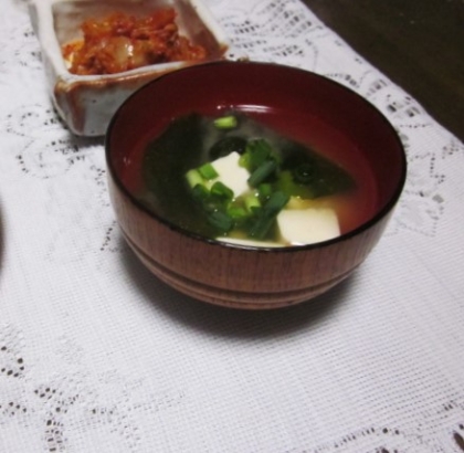 たっぷりお豆腐とモロヘイヤの鯛だしスープ