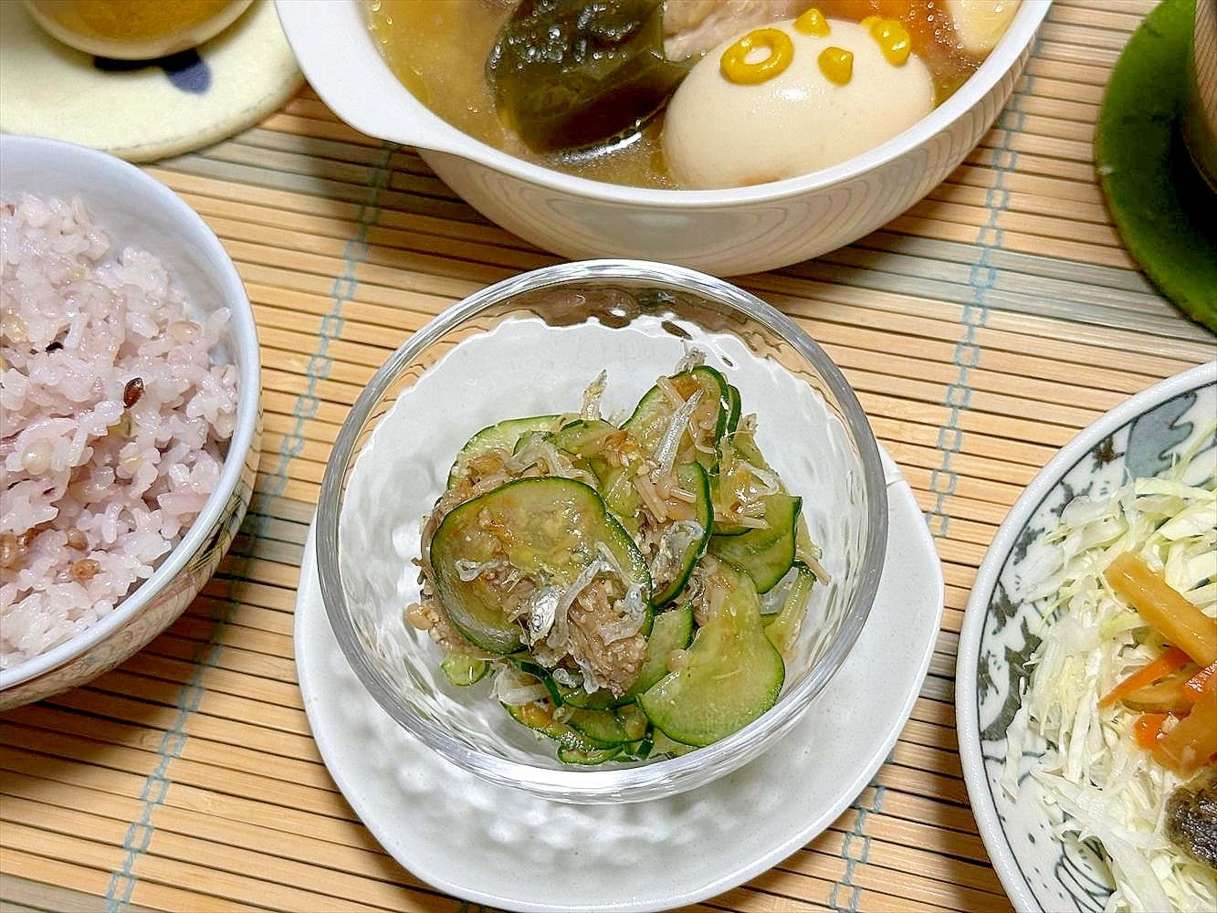 なめたけが、おじゃこできゅうりで削りぶしっ!