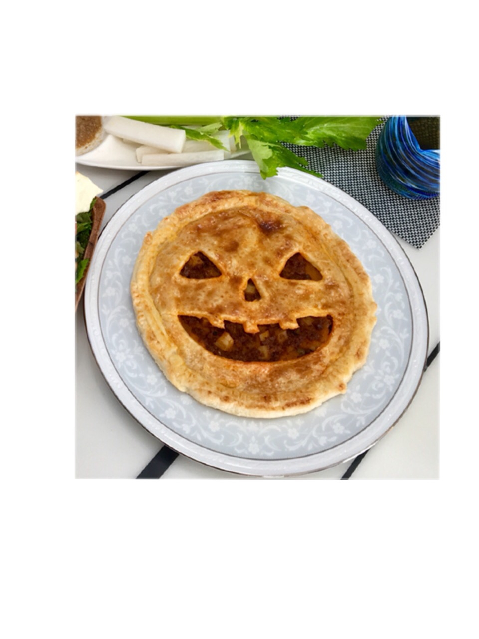 ハロウィン かぼちゃのミートパイ