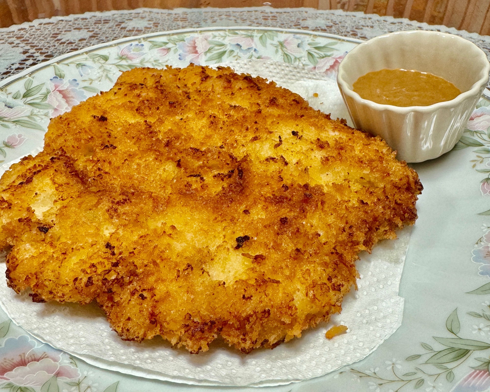 自家製ソースでガッツリ食べるBIG☆チキンカツレツ