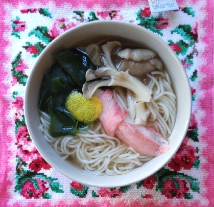 薄口醤油で煮麺