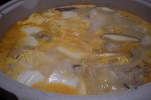 寒い日は ホタテひも入りピリ辛鍋 レシピ 作り方 By ひろりん１１０６ 楽天レシピ