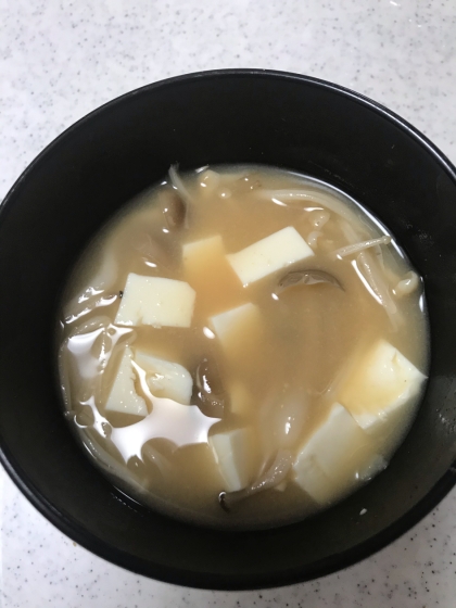 ＊えのきとしめじ・豆腐の味噌汁＊