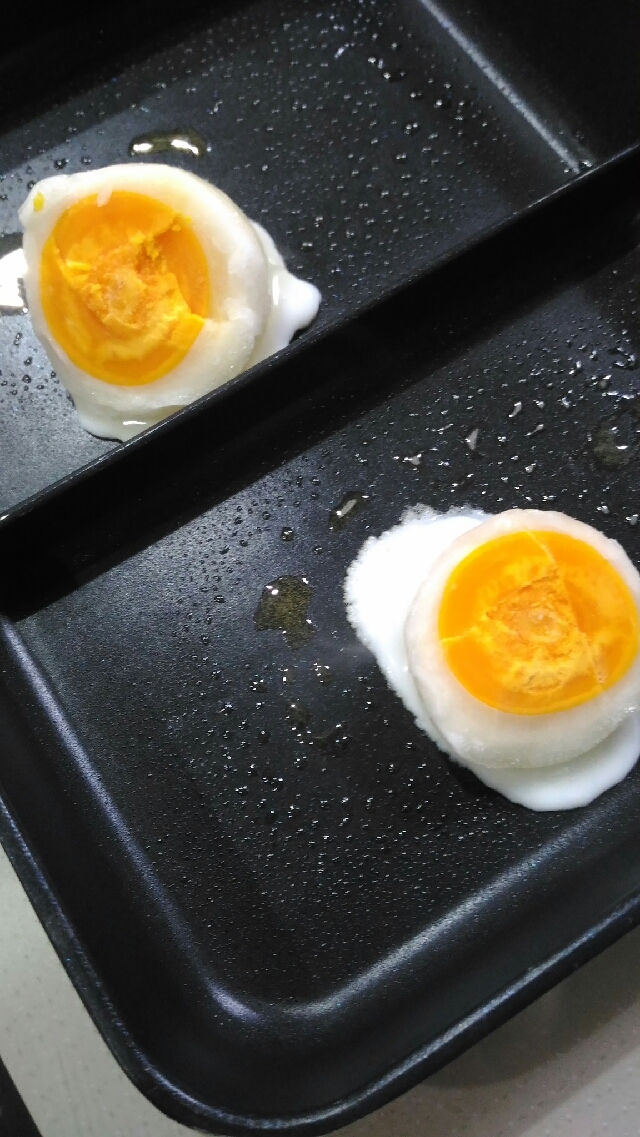 卵1個から目玉焼き２個作る方法
