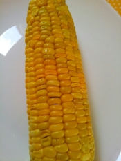 とうもろこしの塩麹でレンジ蒸し スプーンで粒取り レシピ 作り方 By ラズベリっち 楽天レシピ とうもろこしの塩麹でレンジ蒸し スプーンで粒取り レシピ 作り方 By ラズベリっち 楽天レシピ