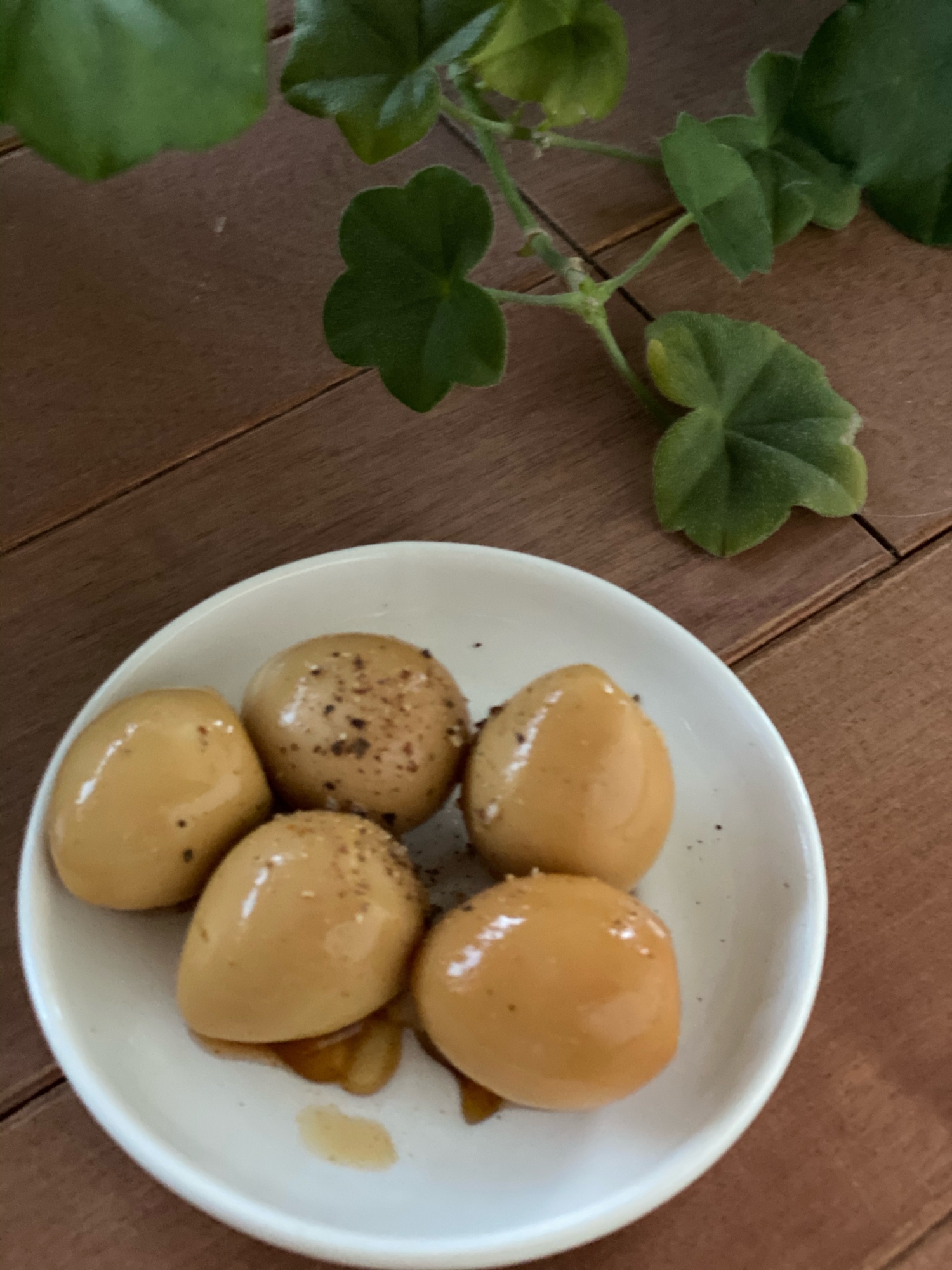 ウズラの玉子のカレー酢醤油漬け