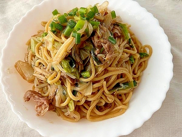 太麺もっちり！カレー味ソースの焼きちゃんぽん