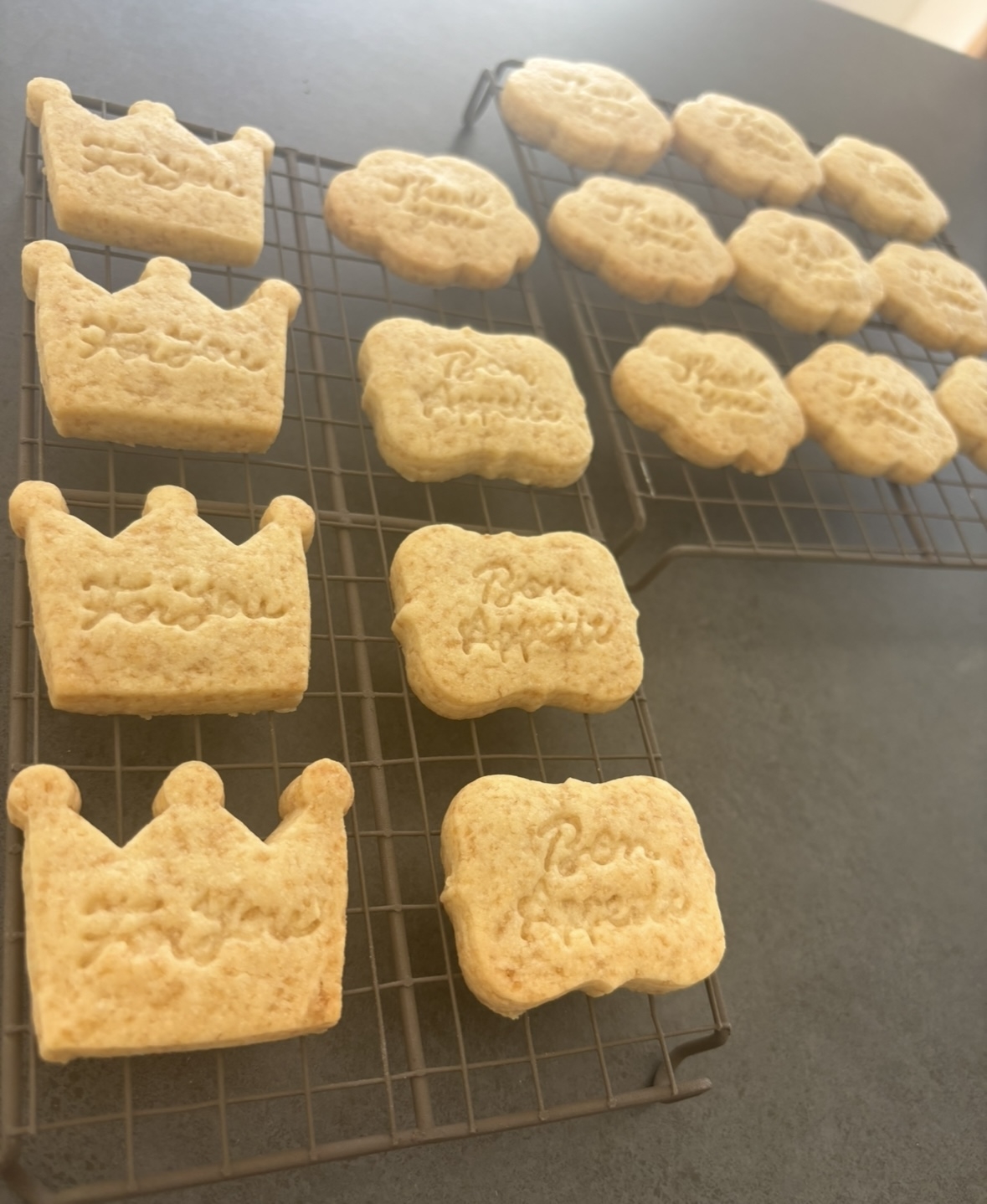 簡単！型抜きクッキー