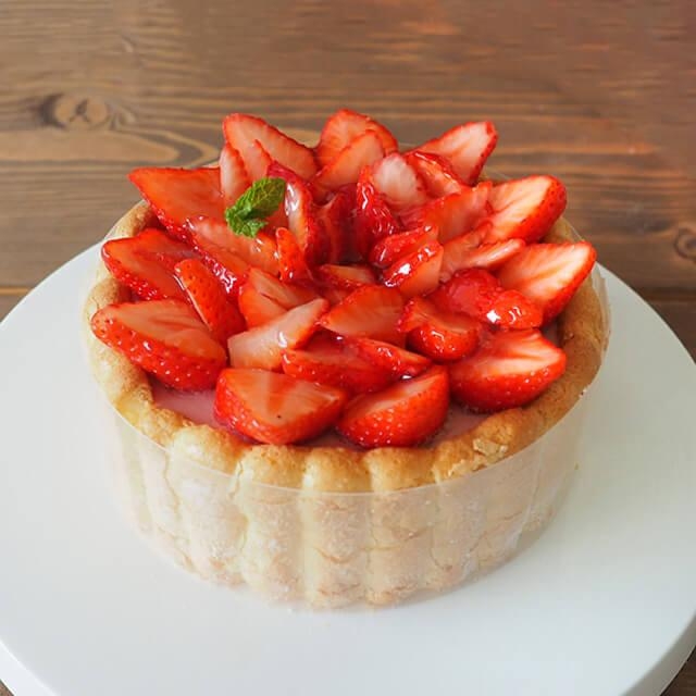 プロフーズ　いちごのシャルロット