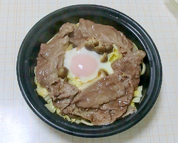 タジン鍋で、すき焼き風・焼きうどん