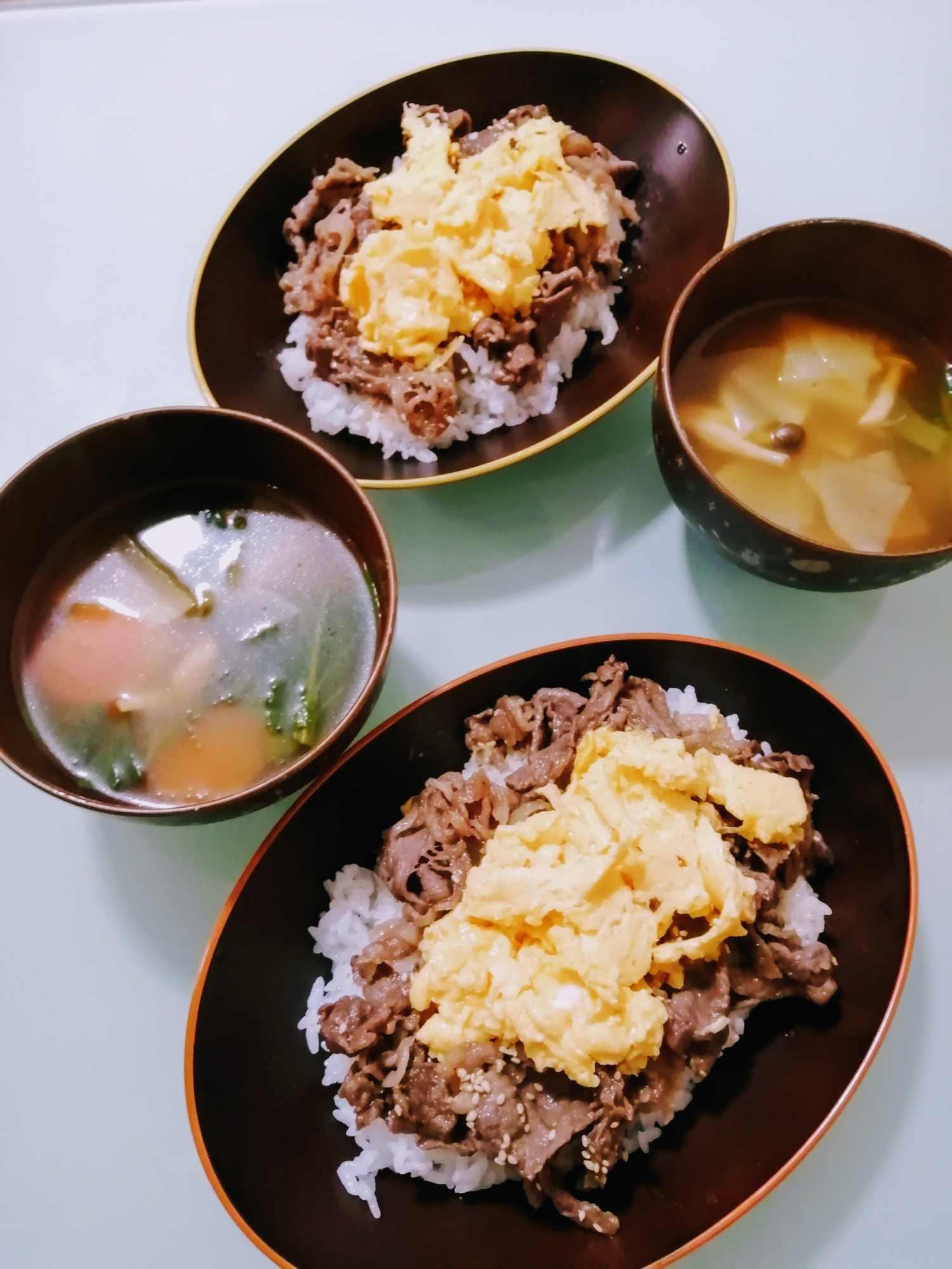 ふわとろ♡焼肉とろたま丼（別名黄色い幸せ牛丼）