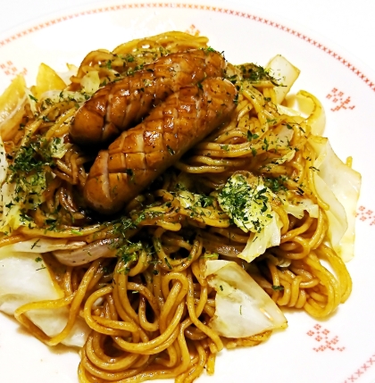 節約ランチ♪揚げ玉焼きそば♪