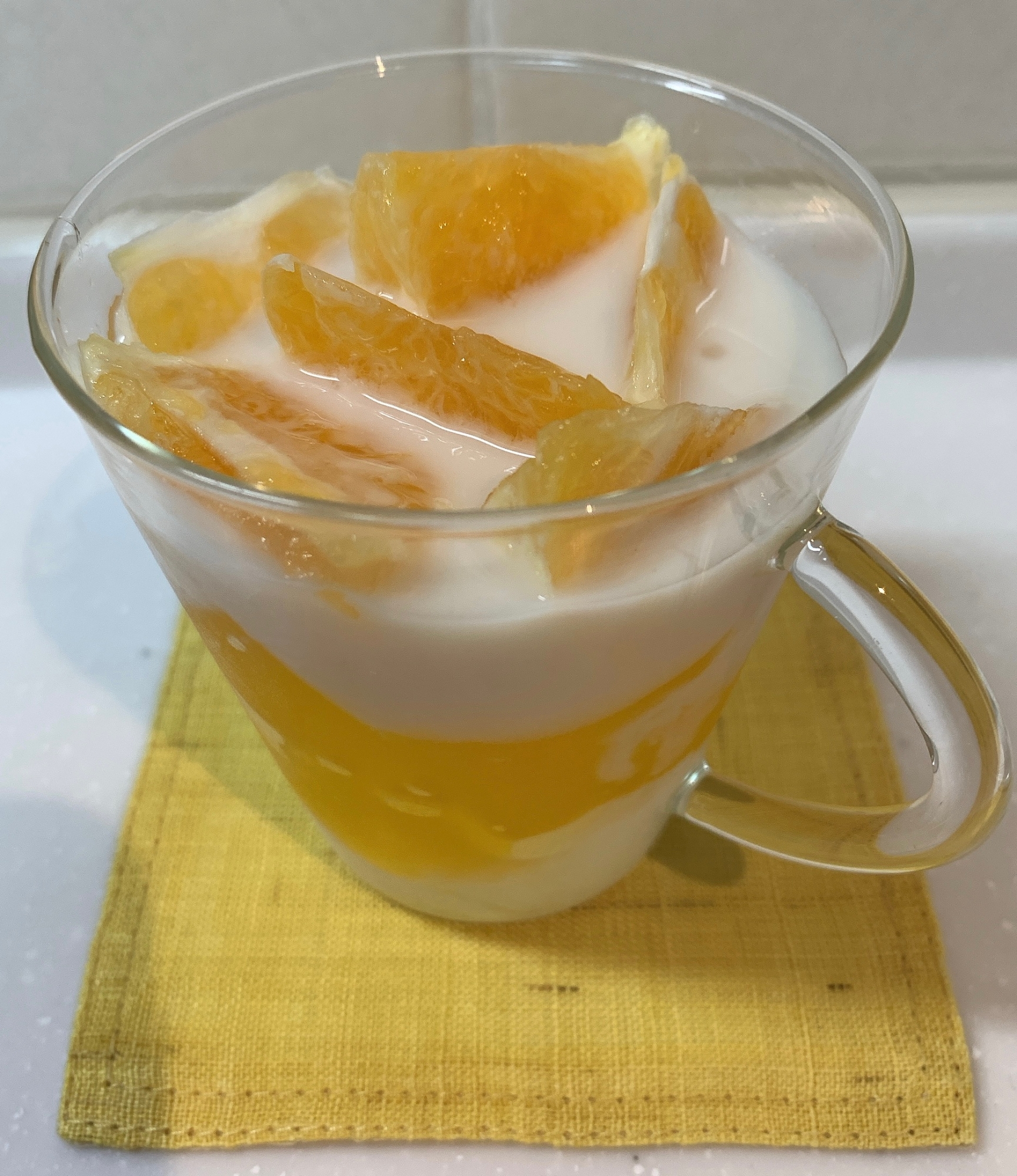 早出しみかんとゼリーのデザート