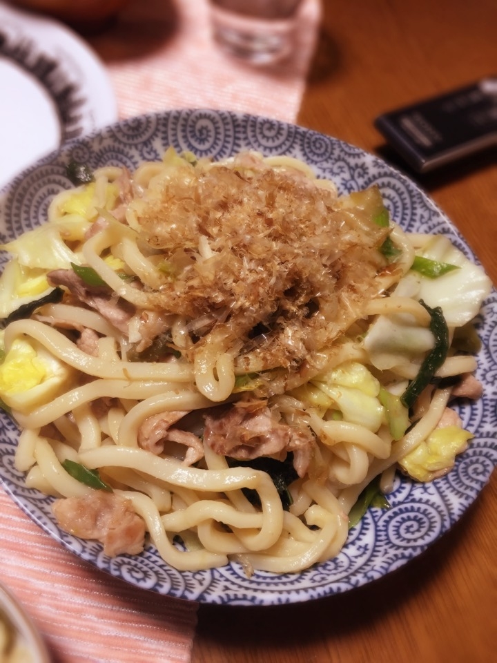 *シンプルで美味♪焼うどん*