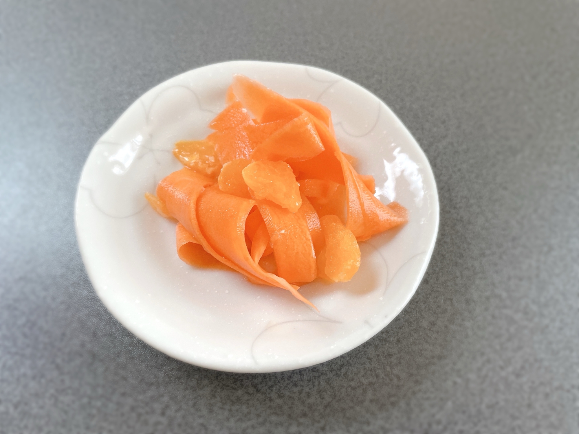 ノンオイル！みかんとにんじんのラペ