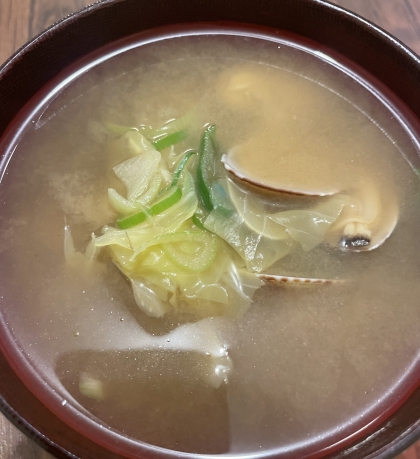 アサリと野菜の具沢山味噌汁