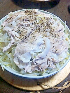料理下手が作る もやしと豚の蒸し物 レシピ 作り方 By ミハイル064 楽天レシピ 料理下手が作る もやしと豚の蒸し物 レシピ 作り方 By ミハイル064 楽天レシピ
