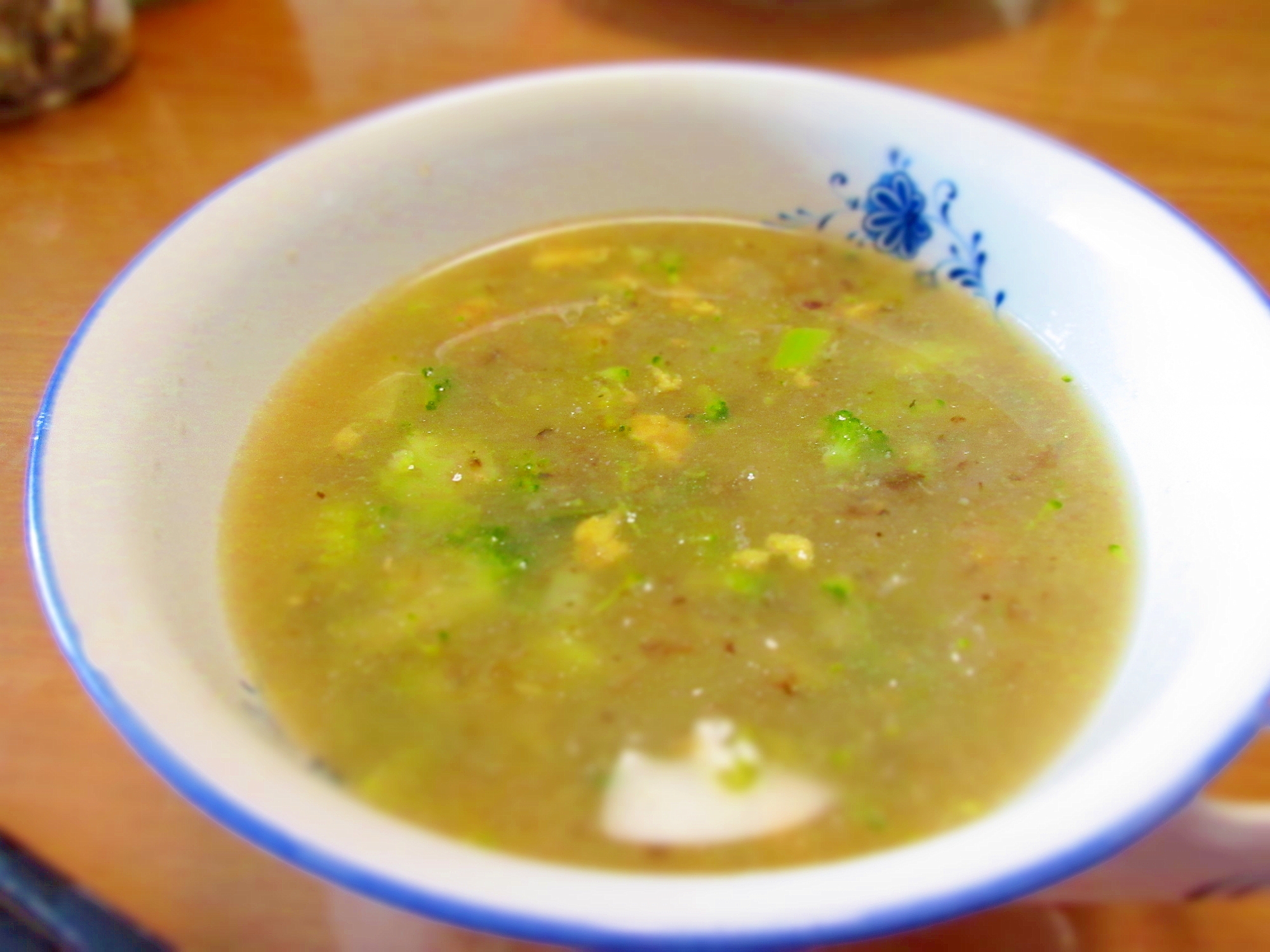 ブロッコリとすりおろしレンコンのスープ
