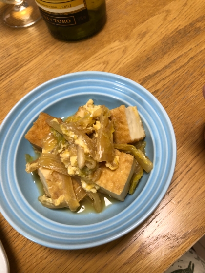 くたっとした白菜に味がしみて、親子丼みたいな味で美味しかったです♪食欲がない風邪の時とかにも良さそうですね♡