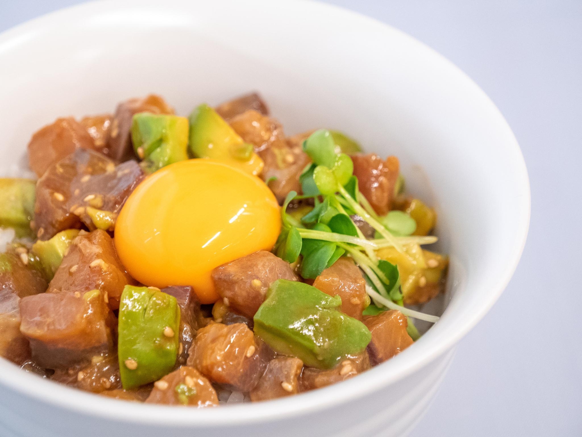 和えるだけで簡単に! 須崎市産 ブリのポキ丼