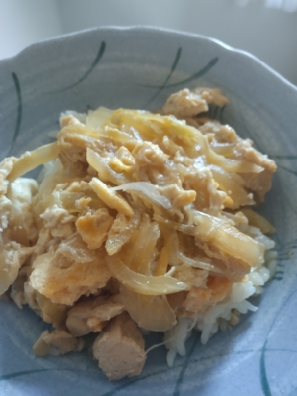 フライパン一つで♪ふわトロ親子丼