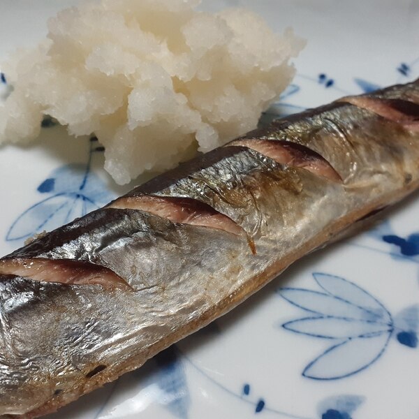 さんまの塩焼き大根おろし添え レシピ 作り方 By ゆーみん8 お休み中です 楽天レシピ さんまの塩焼き大根おろし添え レシピ 作り方 By ゆーみん8 お休み中です 楽天レシピ