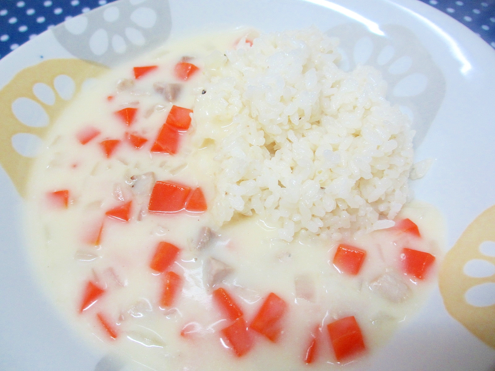 にんじんとハムのシチューご飯